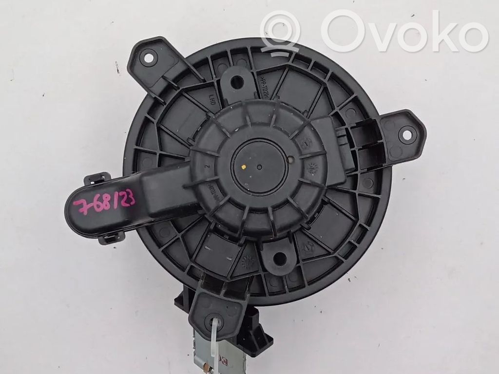 Opel Karl Gaisa kondicioniera ventilators (dzeses) 