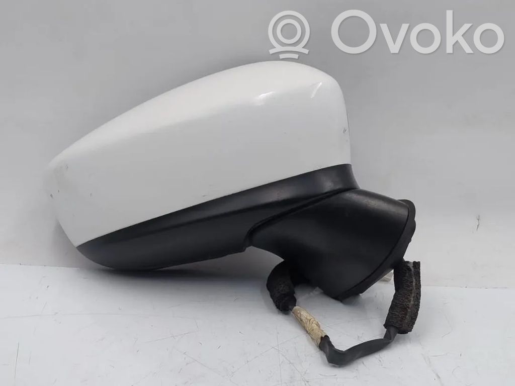 Front door electric wing mirror   E11038124