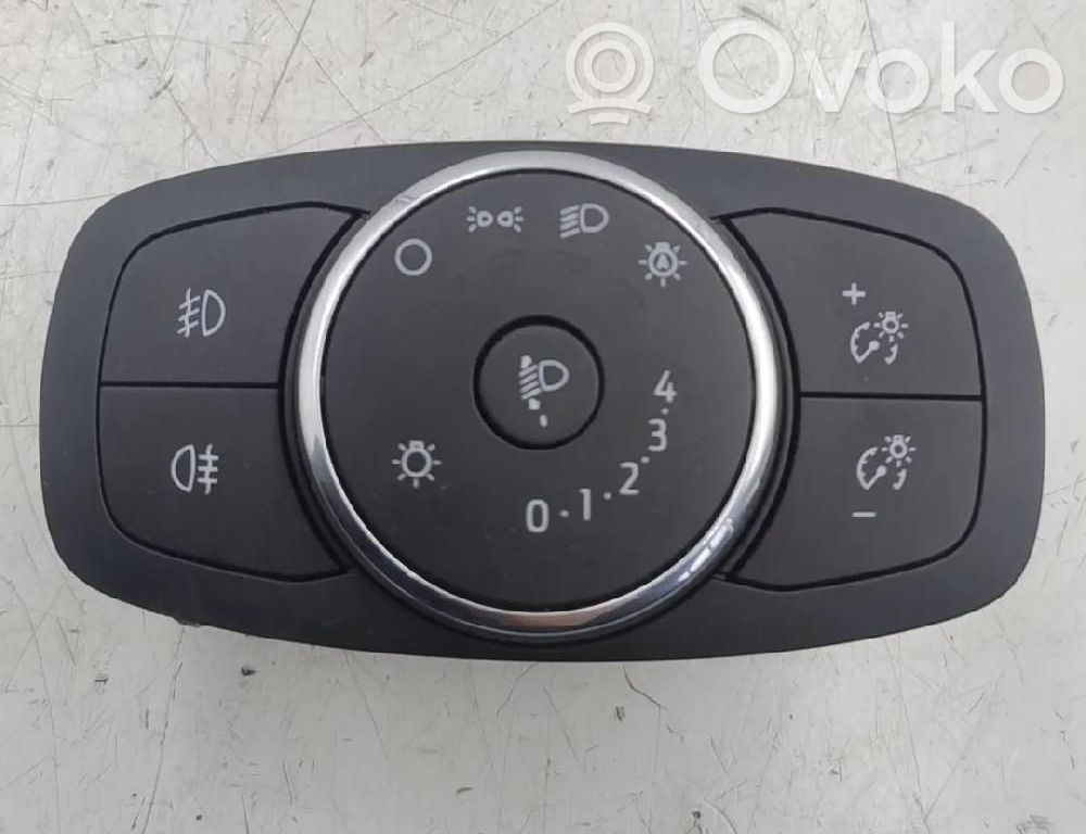 Ford Fiesta Interruptor de luz 