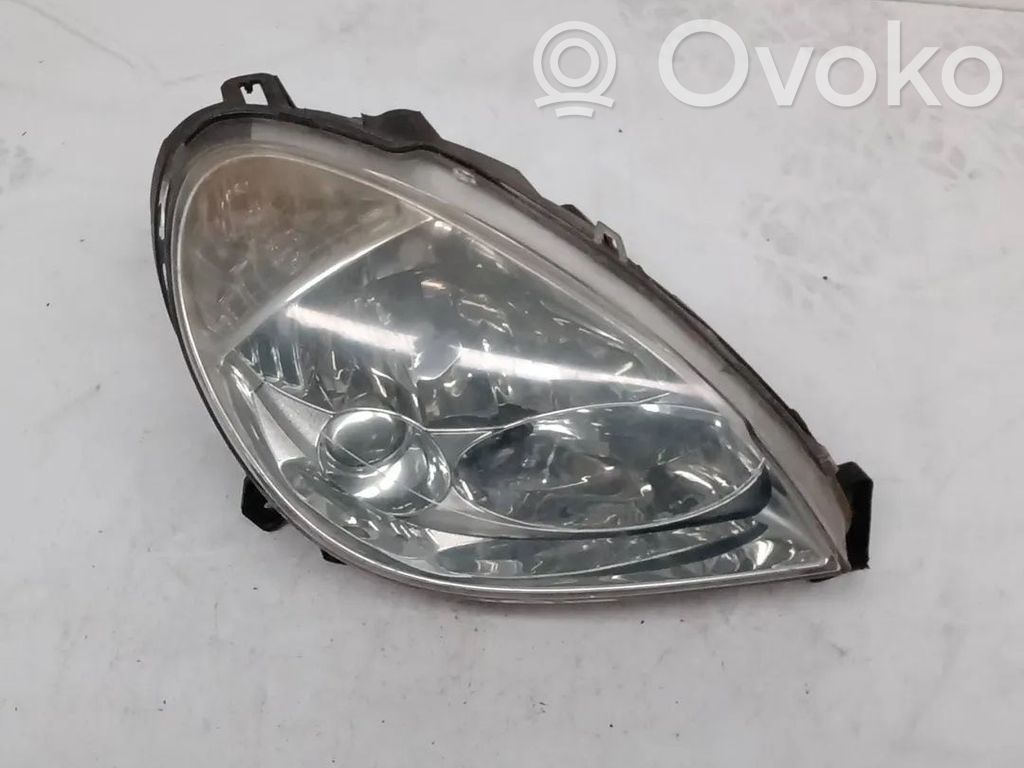 Citroen Xsara Lampa przednia 