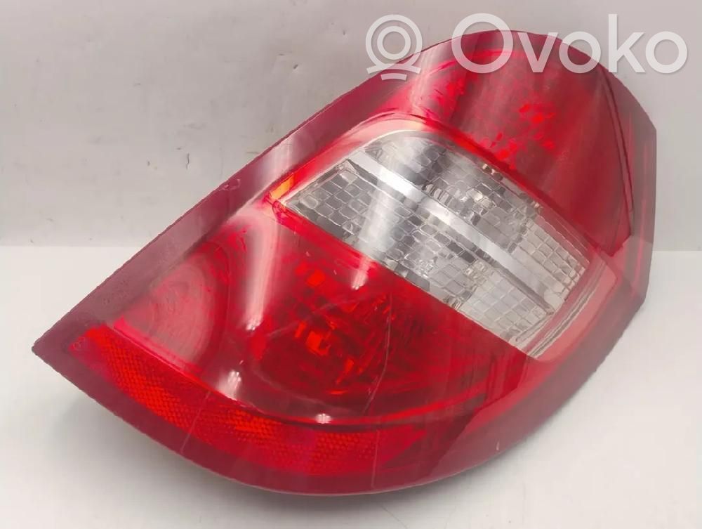 Mercedes-Benz A W169 Lampy tylnej klapy bagażnika 