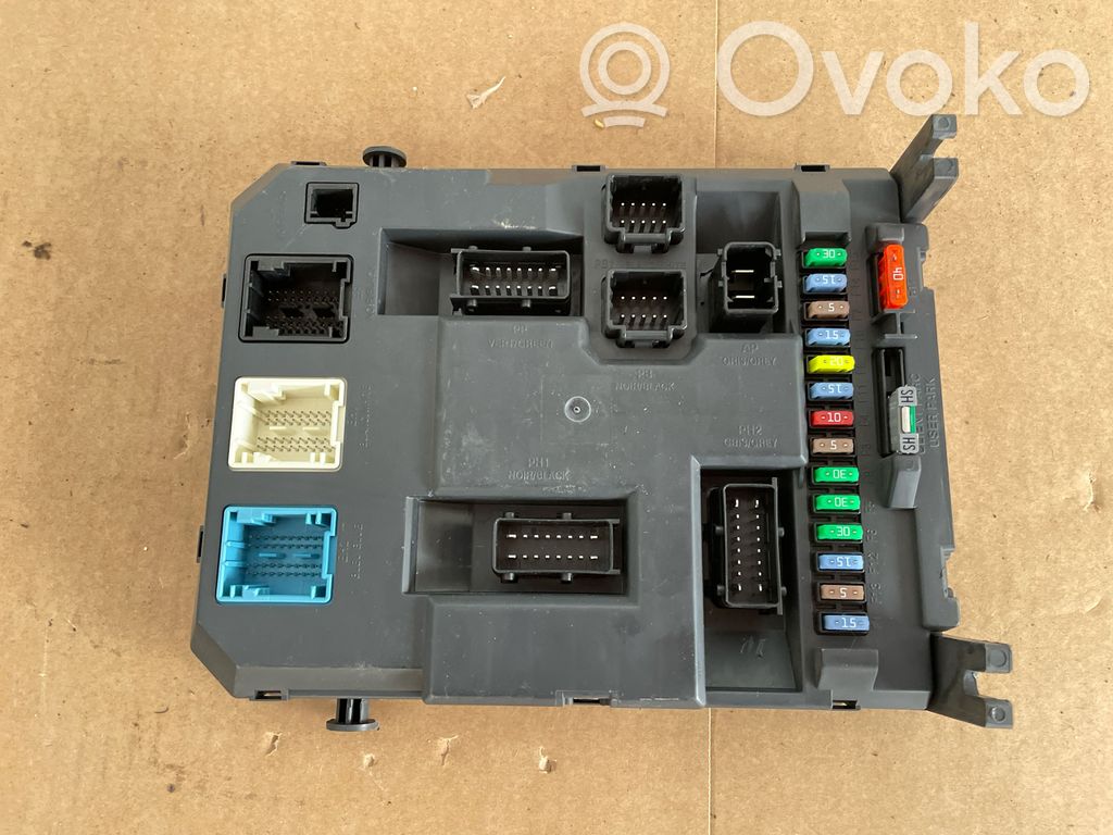 Módulo de confort/conveniencia   22661F01,9666952180