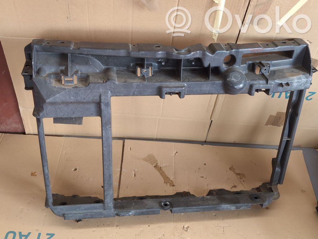 Citroen C3 Picasso Radiatoru panelis 