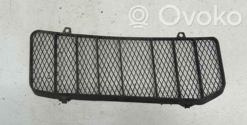 Grille calandre de capot   51231840421,0005167,6161524,VDMS12