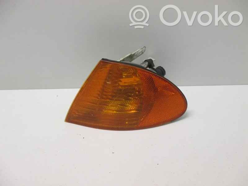 BMW 3 E46 Front indicator light 