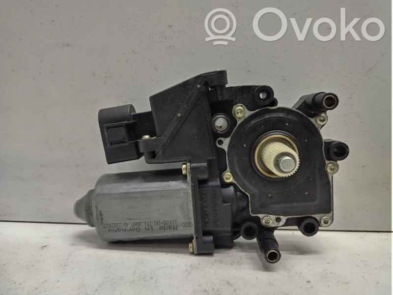 Audi A6 S6 C5 4B Motorino alzacristalli della portiera posteriore 