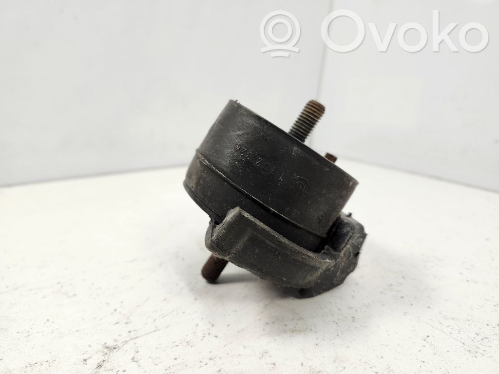 BMW 3 E30 Engine mount bracket 
