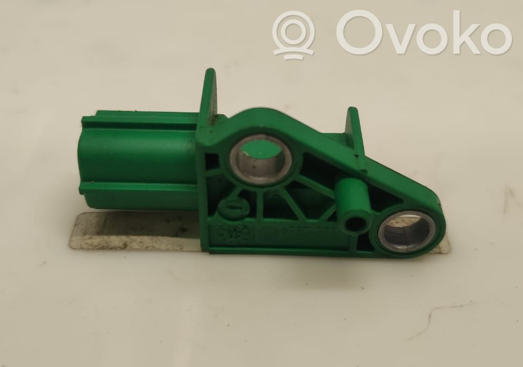 Volkswagen Golf VI Czujnik uderzenia Airbag 