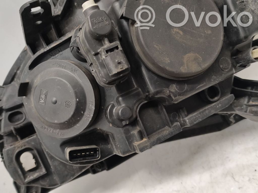 Scheinwerfer   8200459823,8200244897,0008542,24940967,VDMS12