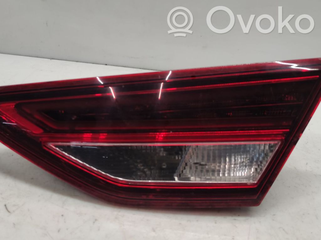 Tailgate rear/tail lights   5F0945308D,0008576,26646237,VDMS12