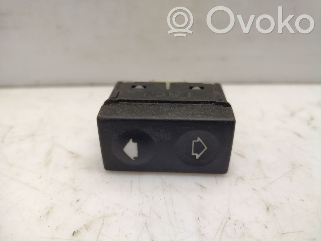 BMW 3 E36 Electric window control switch 