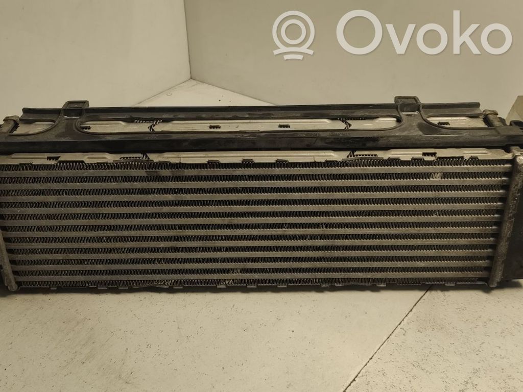 BMW X3 F25 Chłodnica powietrza doładowującego / Intercooler 