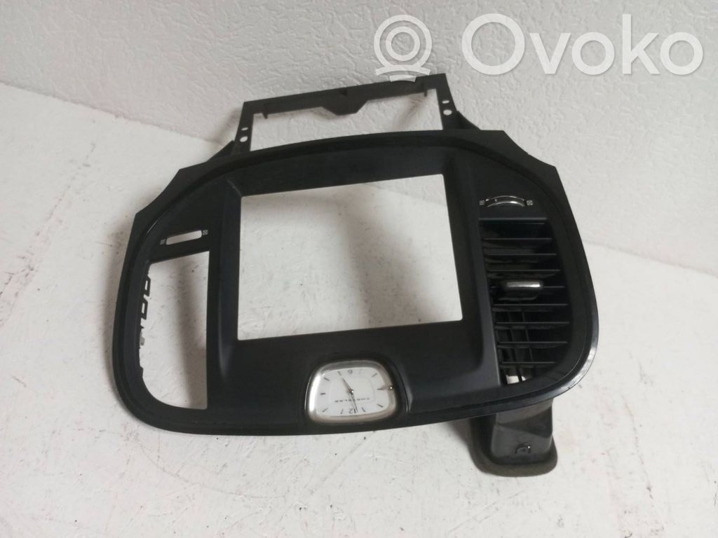 Chrysler 300C Konsola środkowa / Radio / GPS 