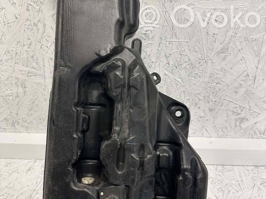 Jeep Grand Wagoneer Windshield washer fluid reservoir/tank 