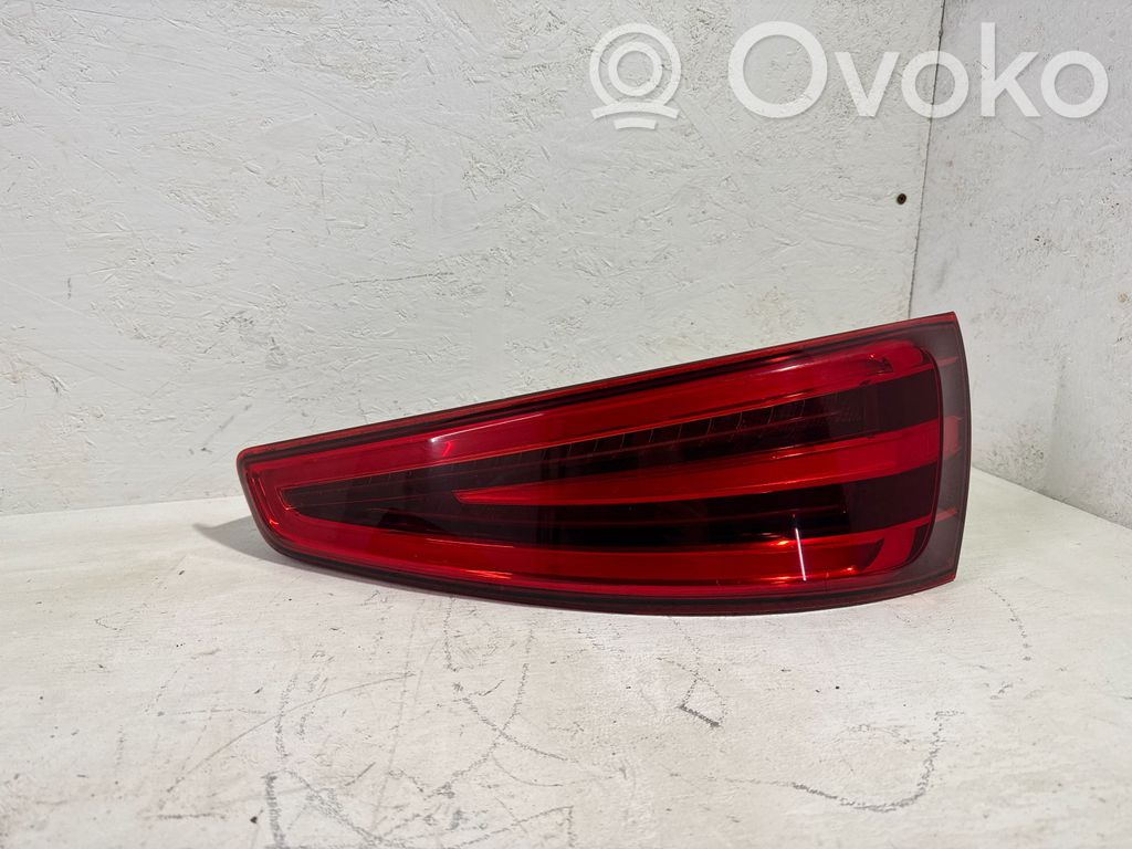 Audi Q3 8U Lampă spate în capacul portbagajului 