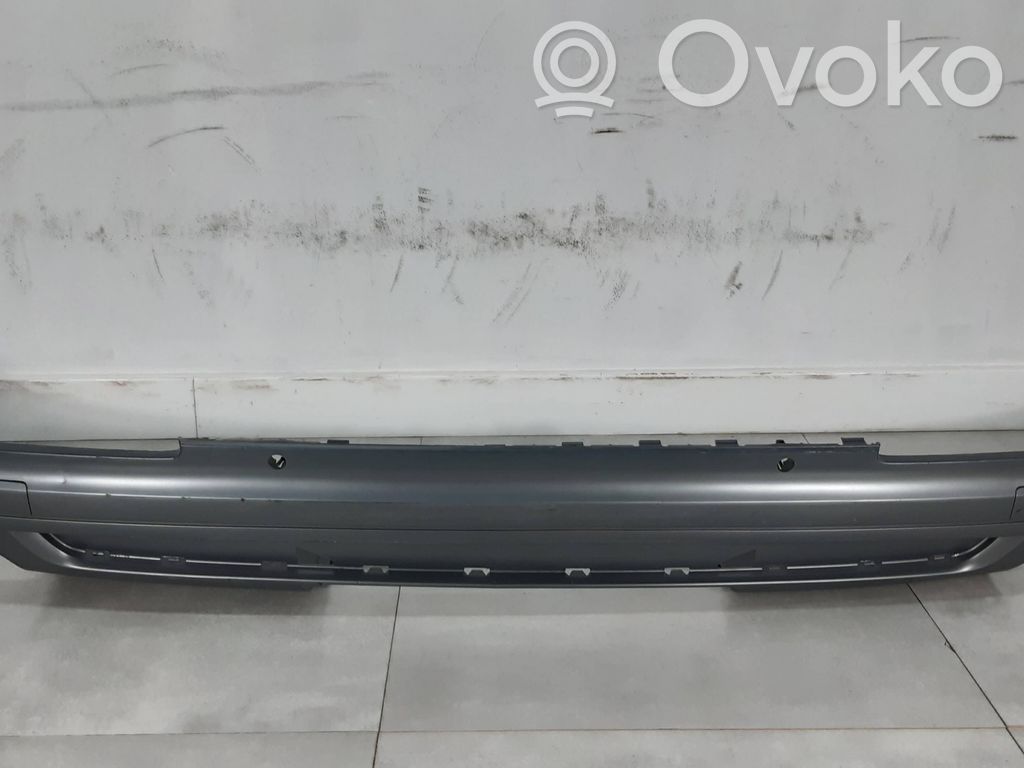 Audi Q7 4L Moldura inferior del parachoques trasero 