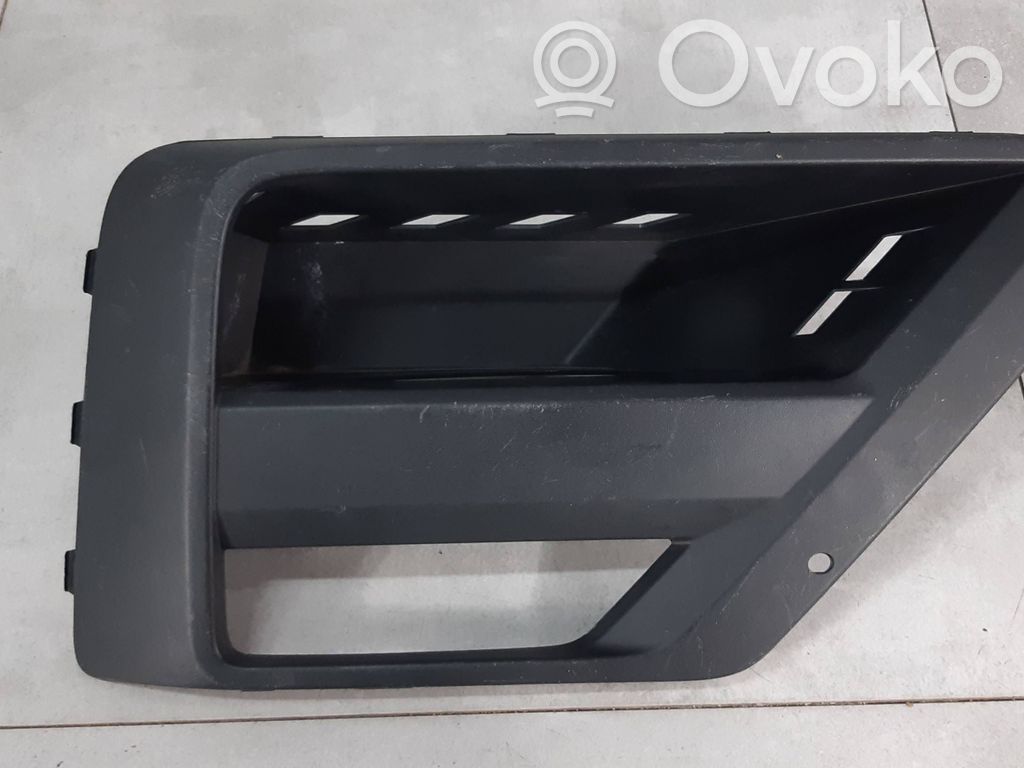 Volkswagen Crafter Grilă/ornament proiector ceață față 