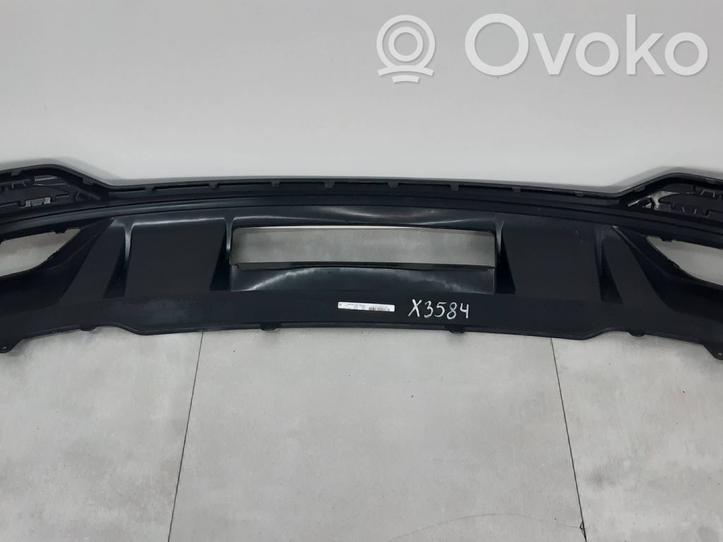 Audi Q3 F3 Moldura inferior del parachoques trasero 