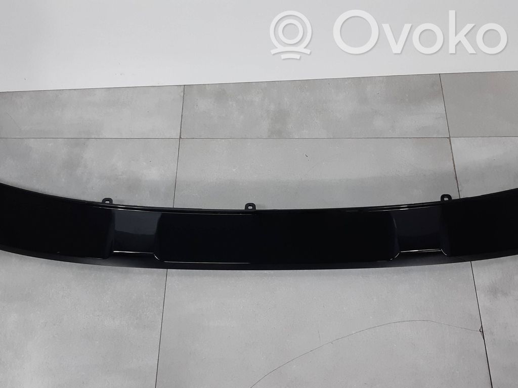Audi e-tron Front bumper lip 