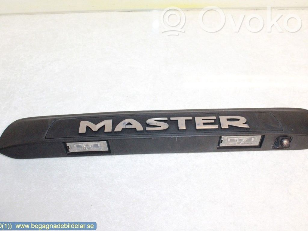 Tailgate trim   265122154R,265126583R,265127129R,284429232R