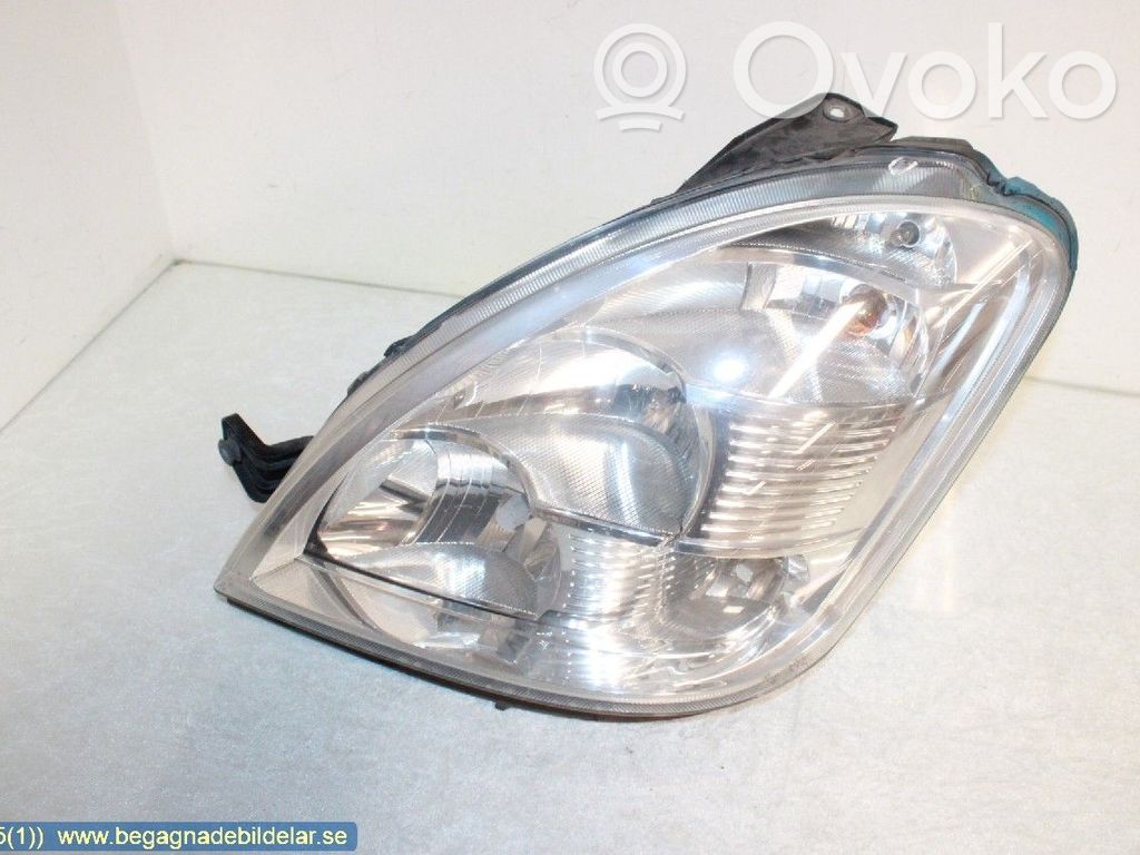 Headlight/headlamp   69500013,69500013