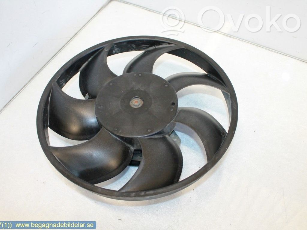 Elektrisks radiatoru ventilators   3P374407,921205226R