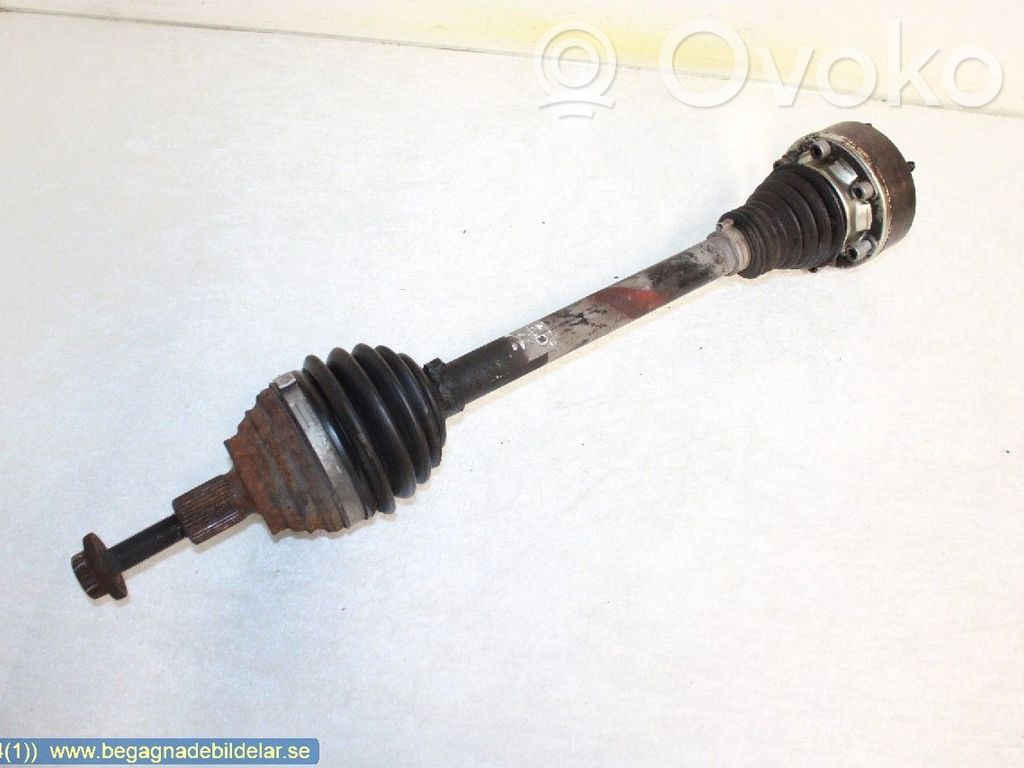 Etuvetoakseli   2K0407271F,5Q0407271A