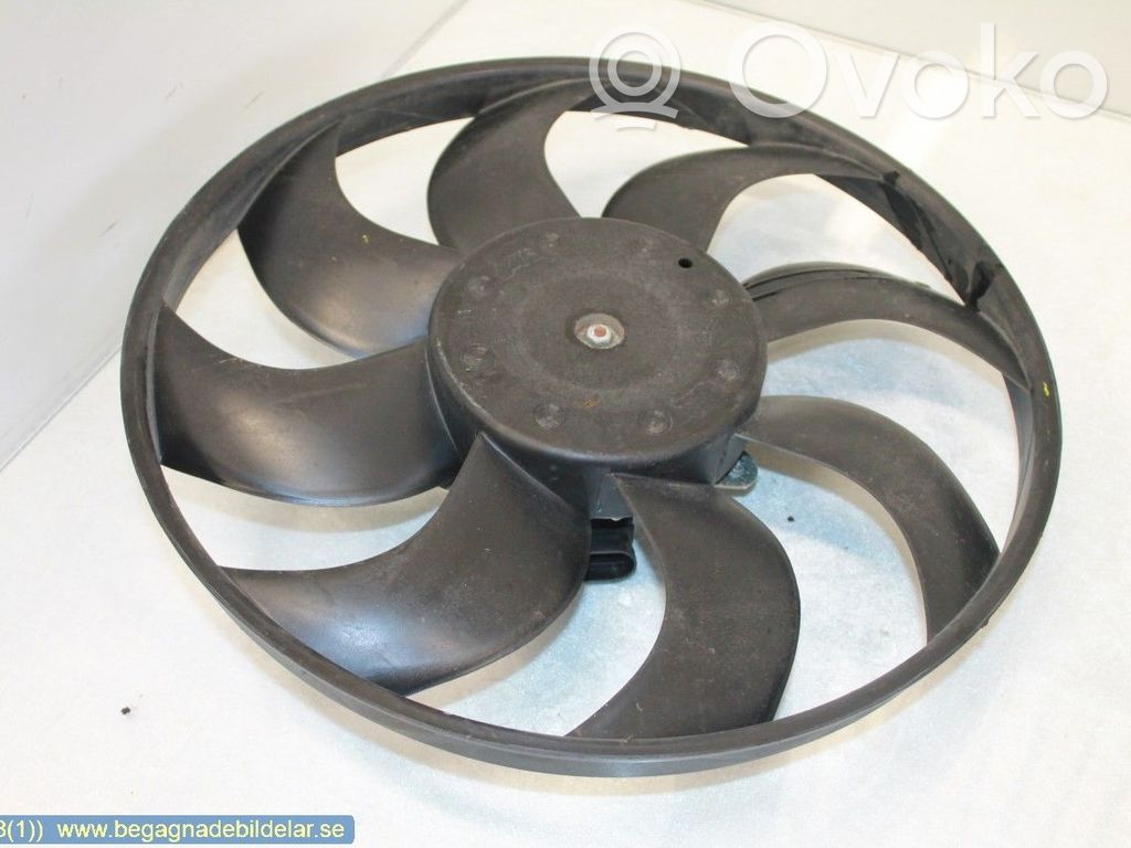Renault Master III Elektrisks radiatoru ventilators 