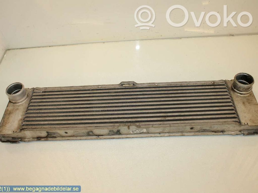Mercedes-Benz Vito Viano W639 Chłodnica powietrza doładowującego / Intercooler 