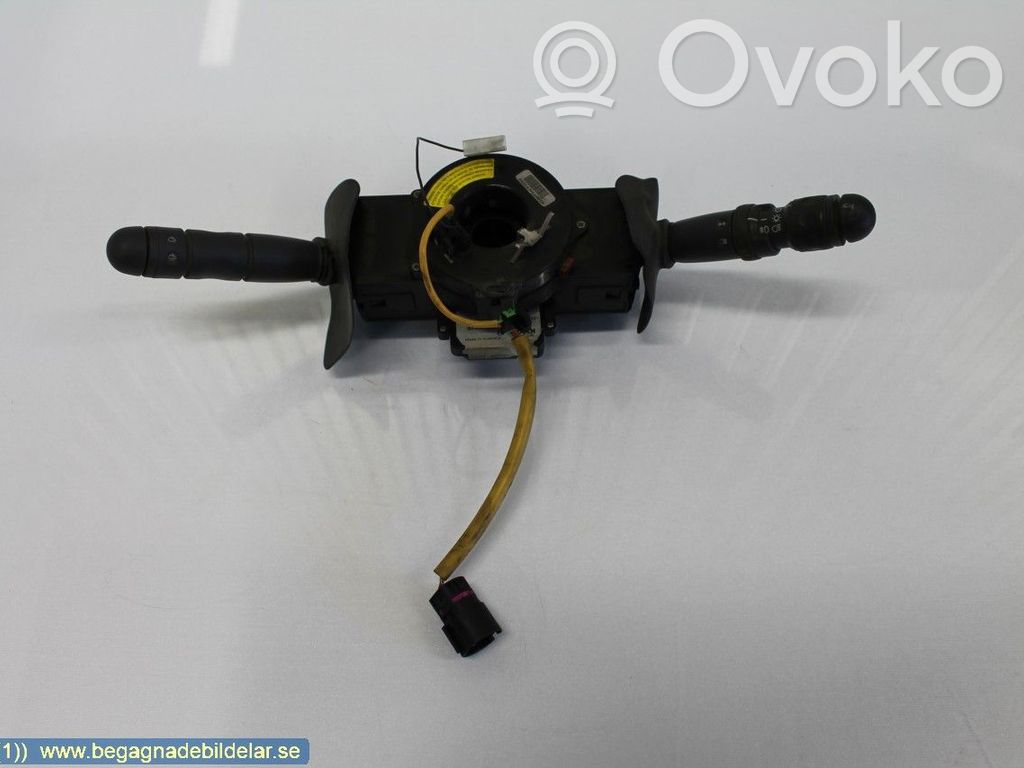Iveco Daily 4th gen Commodo, commande essuie-glace/phare 