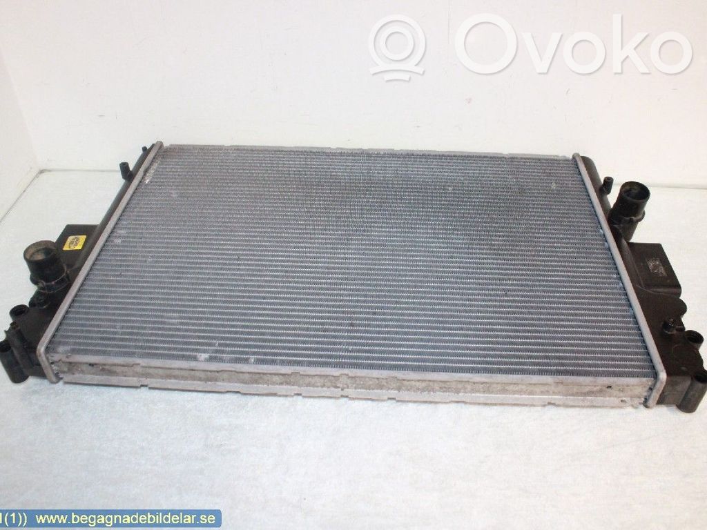 Iveco Daily 4th gen Radiatore di raffreddamento 