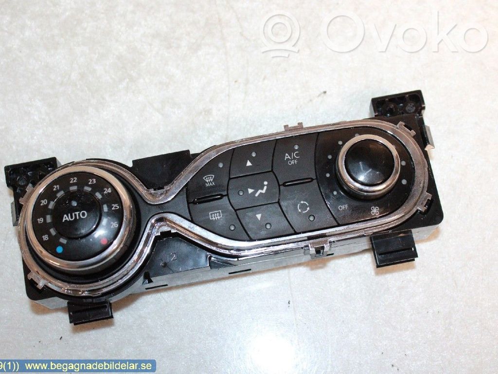 Renault Trafic III (X82) Climate control unit 
