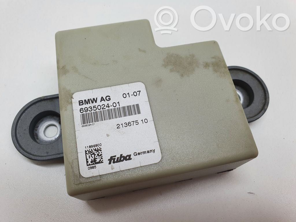Antenna control unit   6935024,693502401,213675