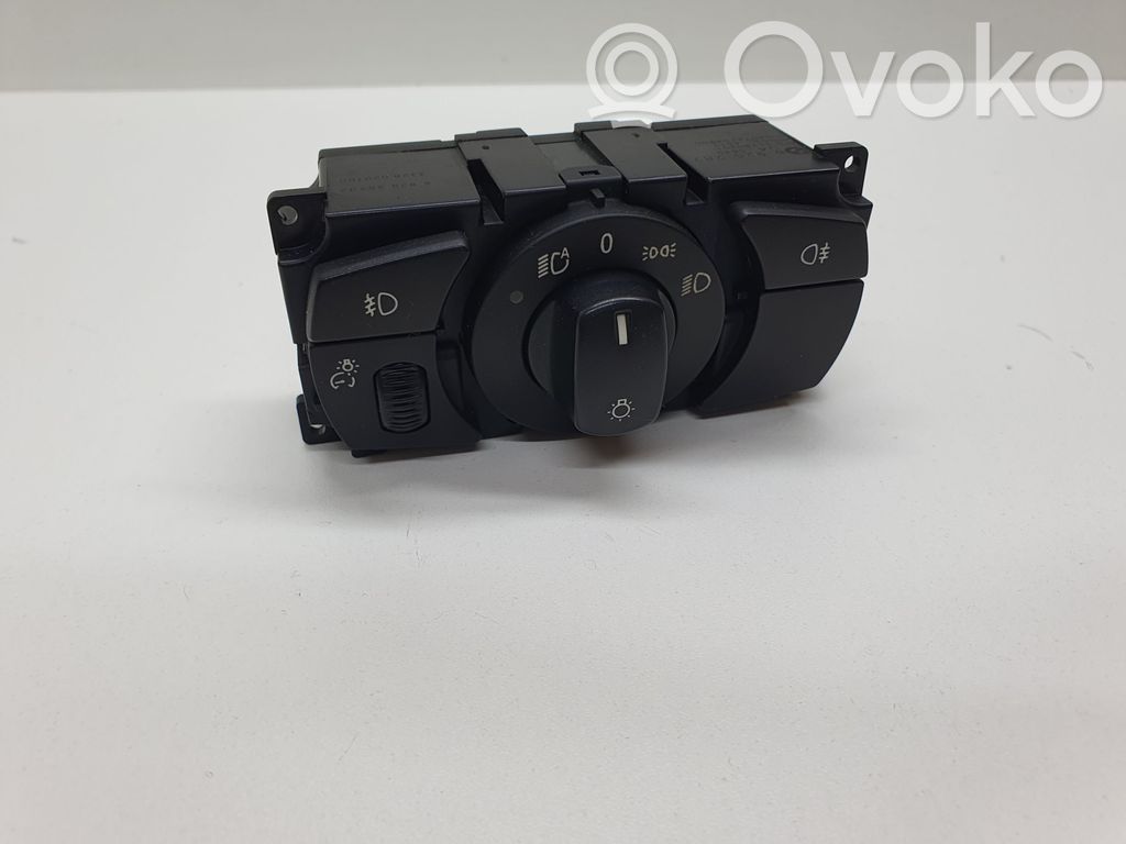 Light switch   6925287,692525202