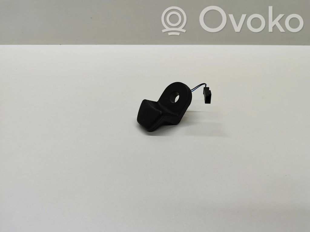 BMW 5 E60 E61 Tailgate glass/window release handle 