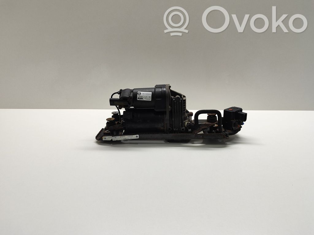 BMW 5 E60 E61 Kompresor zawieszenia tylnego pneumatycznego 