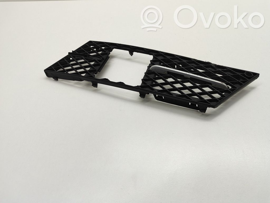 BMW 5 E60 E61 Front bumper lower grill 