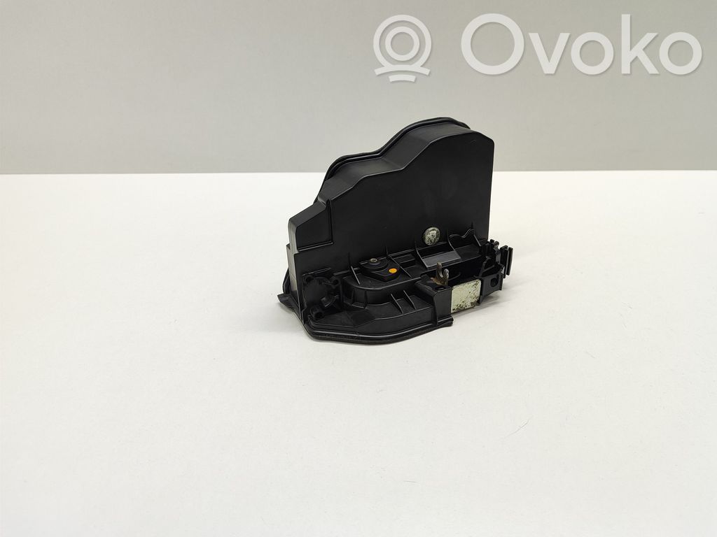 BMW 5 E60 E61 Front door lock 