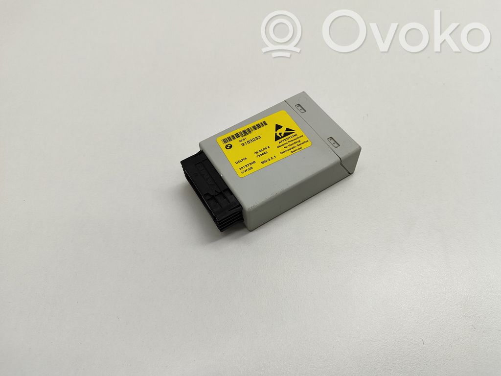 Steuermodul Mittelkonsole   9183233,918323301,28137346,765885