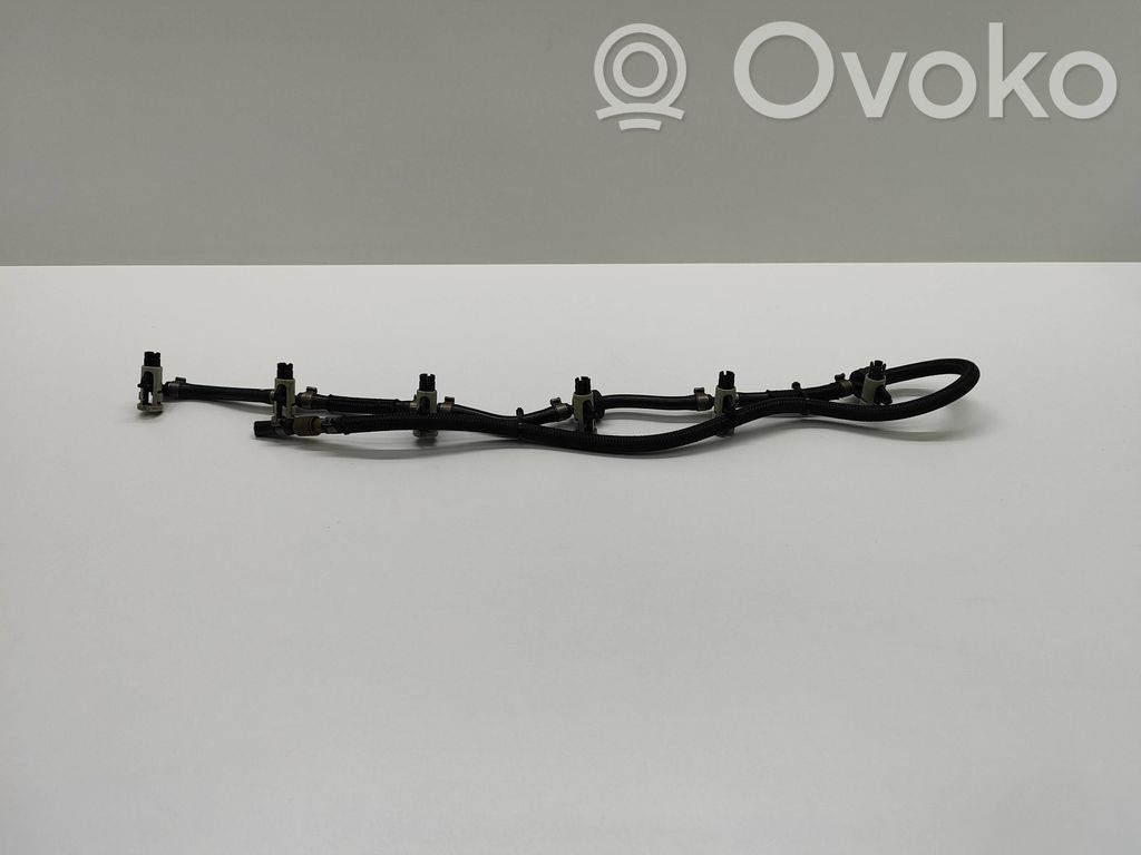 Fuel return line/hose   7799869,779986902,13537799869,1353779986902