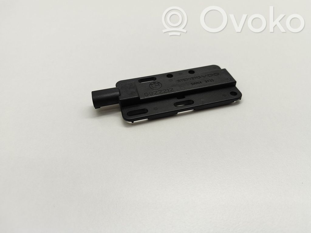 Keyless system antenna   6922212,61356922212,5WK49133