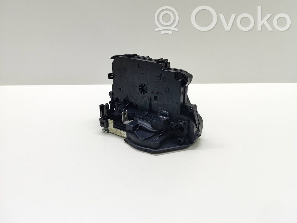 BMW 5 E60 E61 Front door lock 