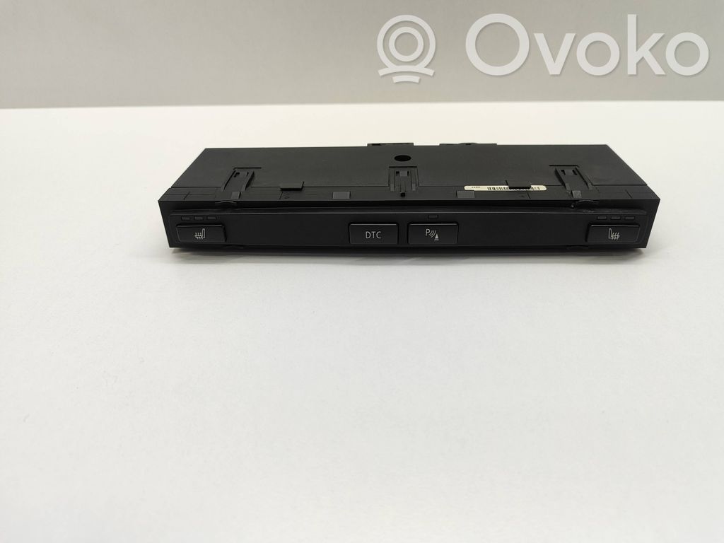 BMW 5 E60 E61 Seat heating switch 