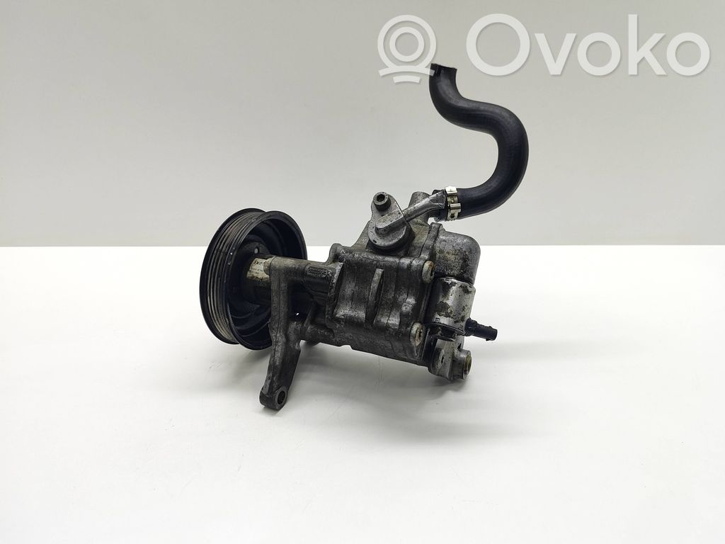 BMW 5 F10 F11 Ohjaustehostimen pumppu 