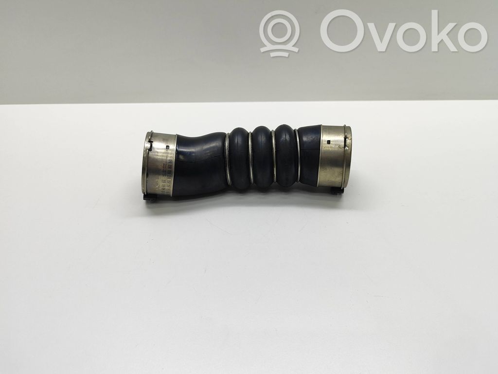BMW 5 F10 F11 Intercooler hose/pipe 