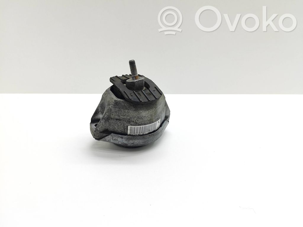 BMW 5 E60 E61 Engine mount bracket 