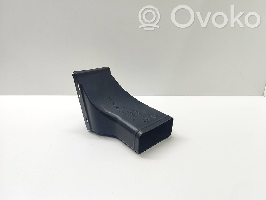 BMW 5 E60 E61 Air intake duct part 