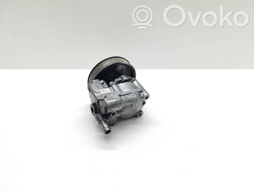 BMW 5 E60 E61 Power steering pump 