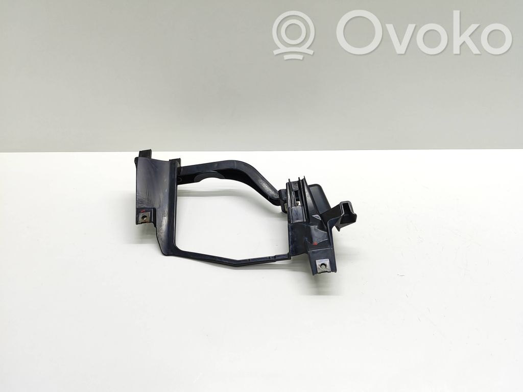 BMW 5 E60 E61 Headlight/headlamp mounting bracket 