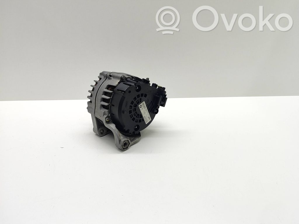 BMW 5 F10 F11 Ģenerators 